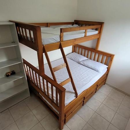 Apartamento Ubatuba Com Piscina Exterior photo